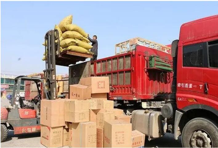 泉州到白玉县物流专线